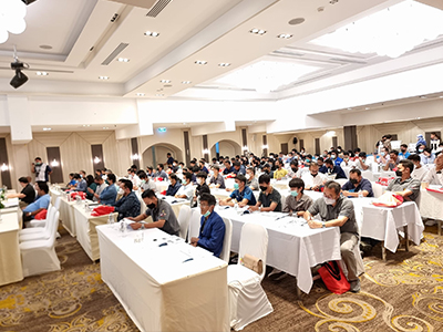 จัดสัมมนาให้ความรู้ในหัวข้อ